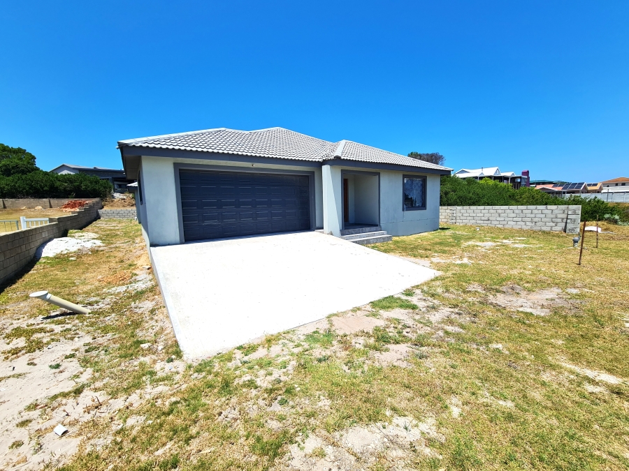 3 Bedroom Property for Sale in Paradise Beach Eastern Cape